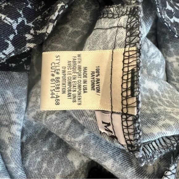 Bella Dahl Gray Snake Print Sleeveless Wide Leg Jumpsuit Size Medium NWT - Picture 12 of 14